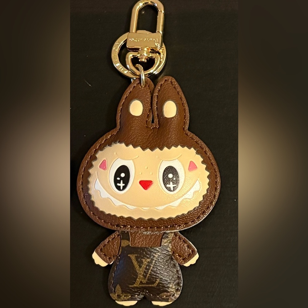 The monsters labubu Doll Keychain Bag Charm